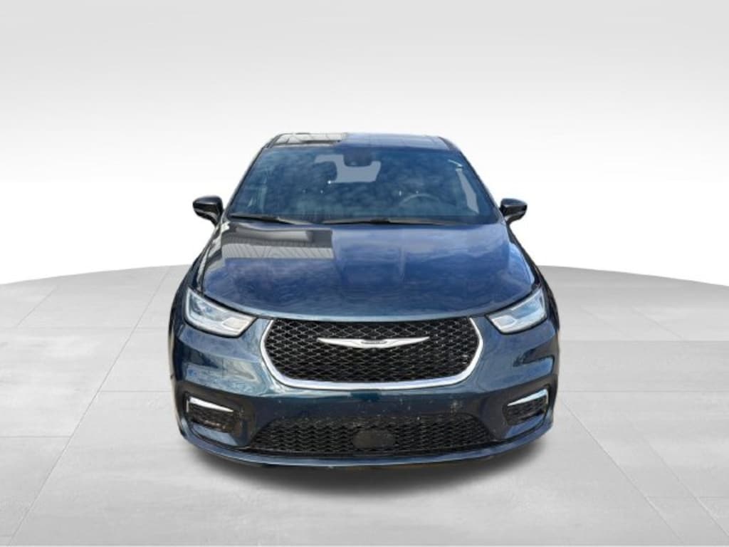 Certified 2025 Chrysler Pacifica Select Minivan/Van