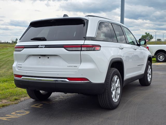 2024 Jeep Grand Cherokee Limited photo 3