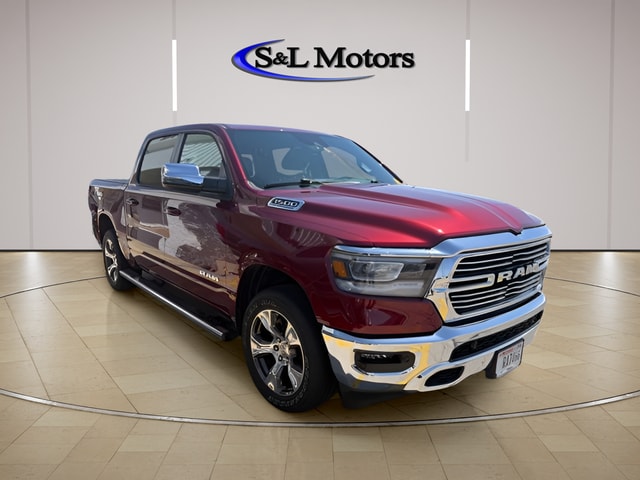 2024 RAM 1500 Laramie 4x4 Crew Cab 5'7's photo