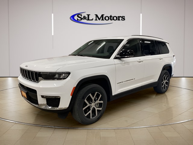 2023 Jeep Grand Cherokee L Limited 4x4's photo