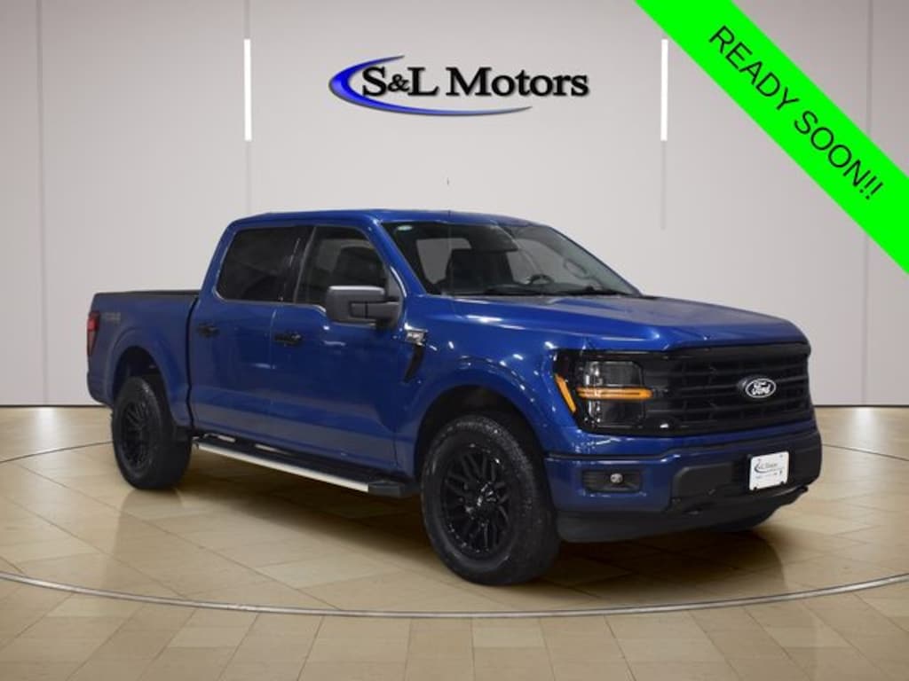 Used 2025 Ford F-150 XLT SuperCrew