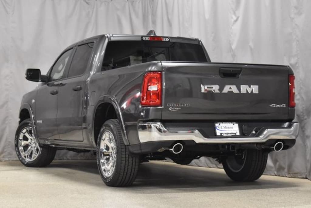 New 2026 Ram 1500 BIG HORN CREW CAB 4X4 5'7 BOX Pickup
