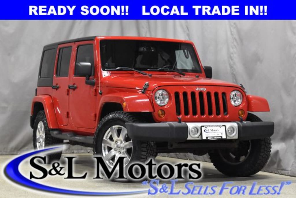 Used 2013 Jeep Wrangler Unlimited Sahara SUV