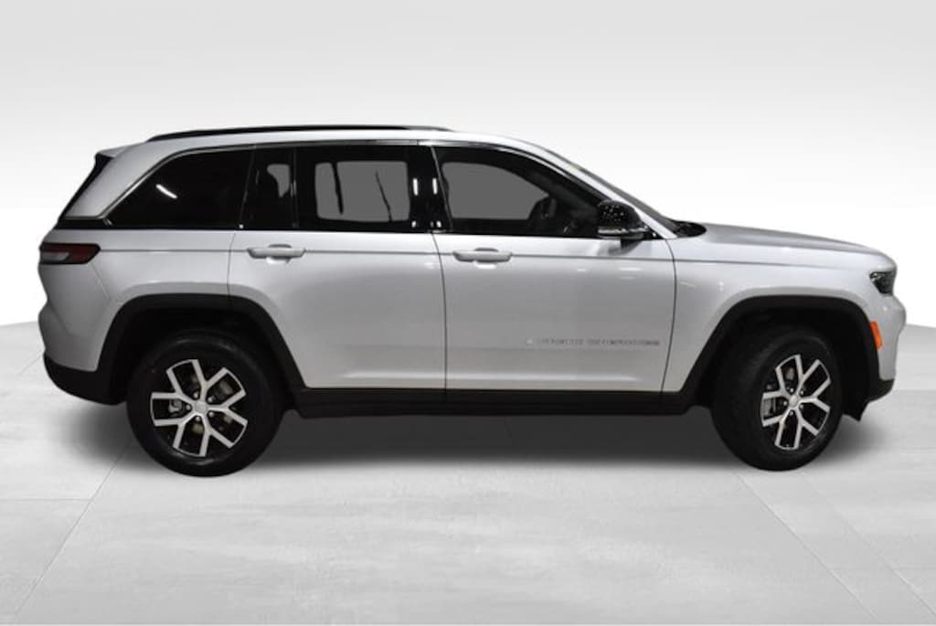 New 2025 Jeep Grand Cherokee LIMITED 4X4 Sport Utility