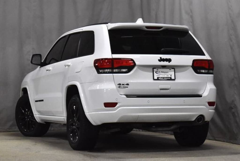 Used 2018 Jeep Grand Cherokee Altitude SUV