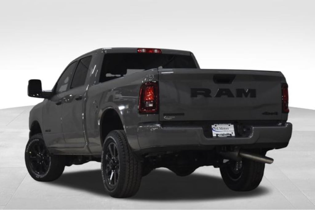 New 2026 Ram 2500 BIG HORN CREW CAB 4X4 6'4 BOX Pickup
