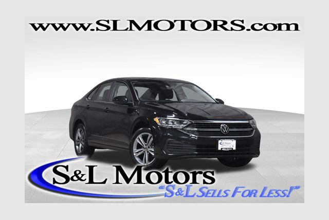 2024 Volkswagen Jetta SE's photo