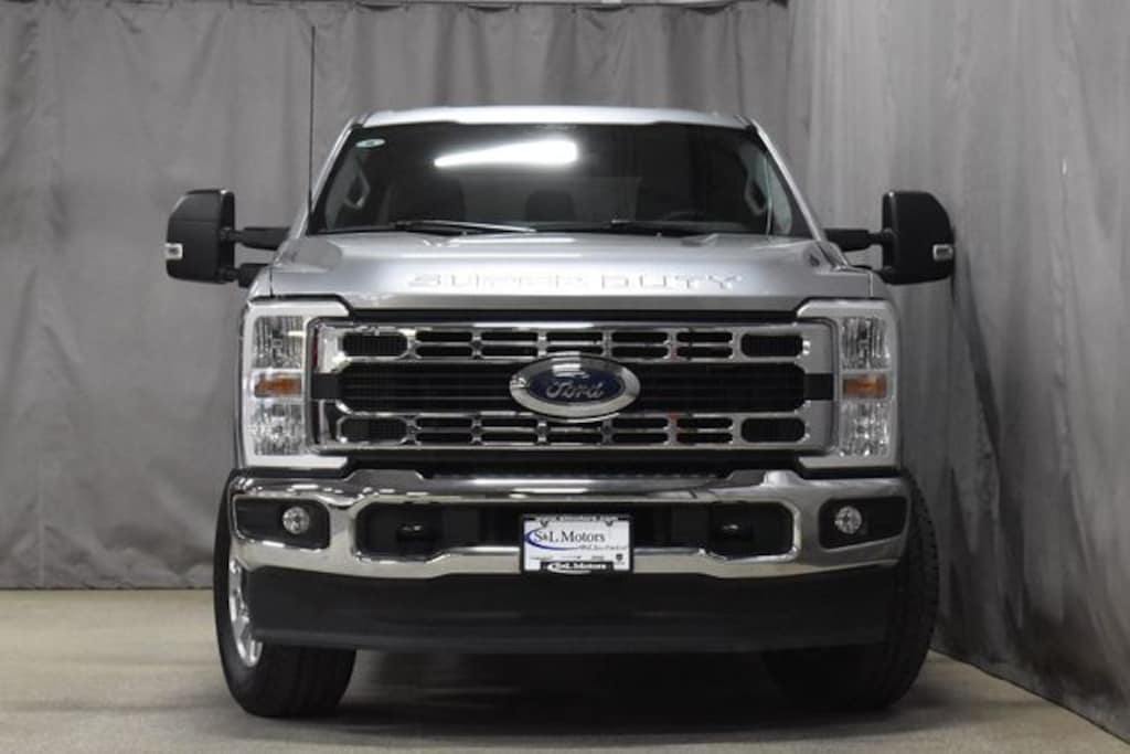 Used 2024 Ford F-250SD XLT Crew Cab