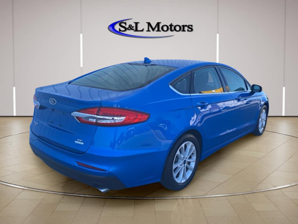 Used 2019 Ford Fusion SE Sedan