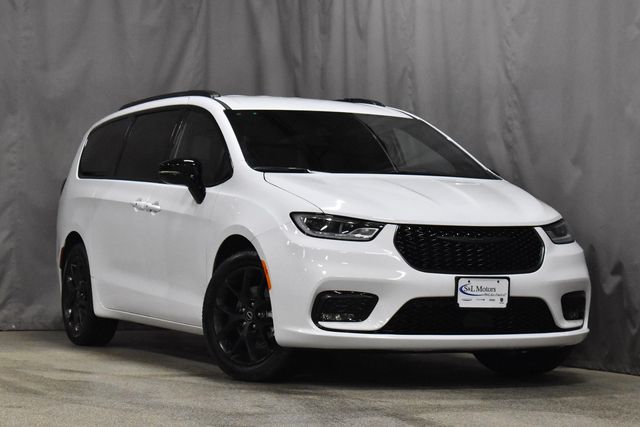 2026 Chrysler Pacifica