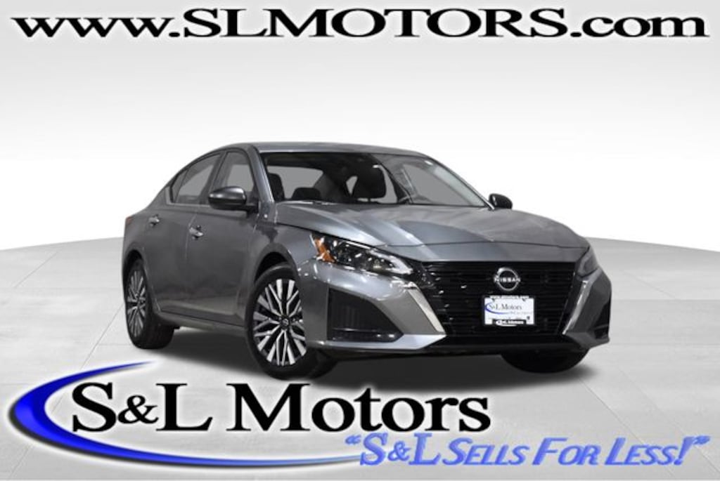 Used 2024 Nissan Altima 2.5 SV Sedan