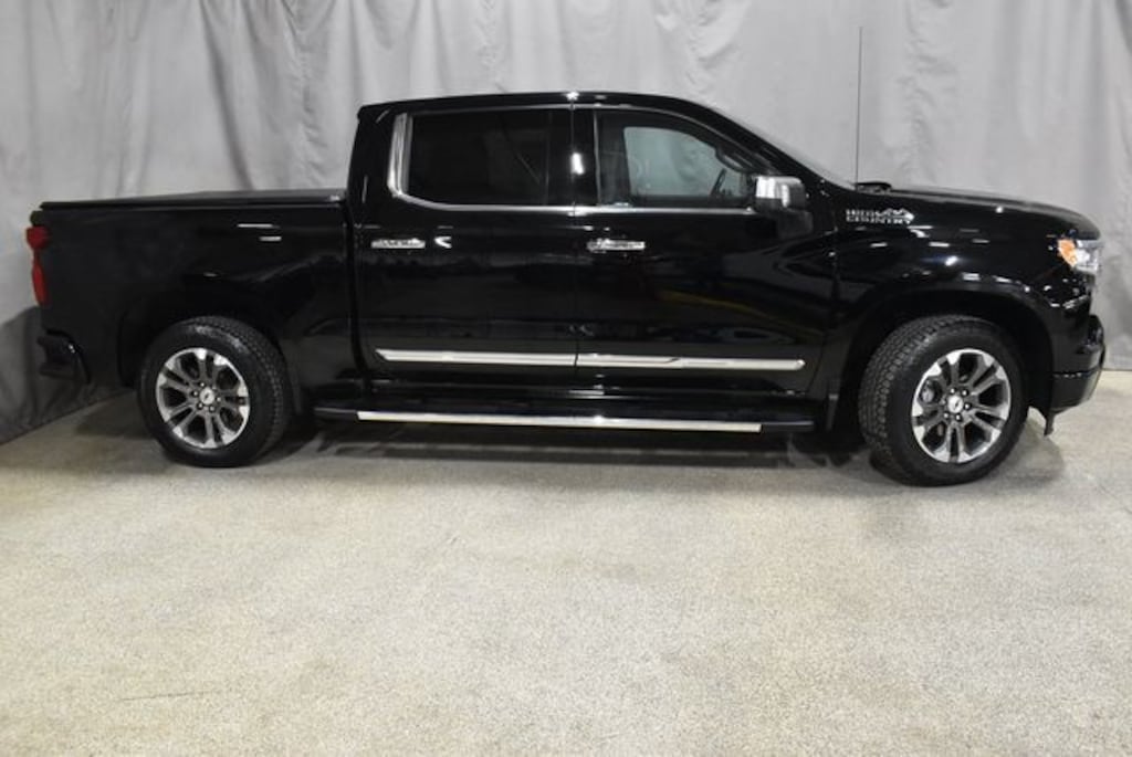 Used 2023 Chevrolet Silverado 1500 High Country Crew Cab