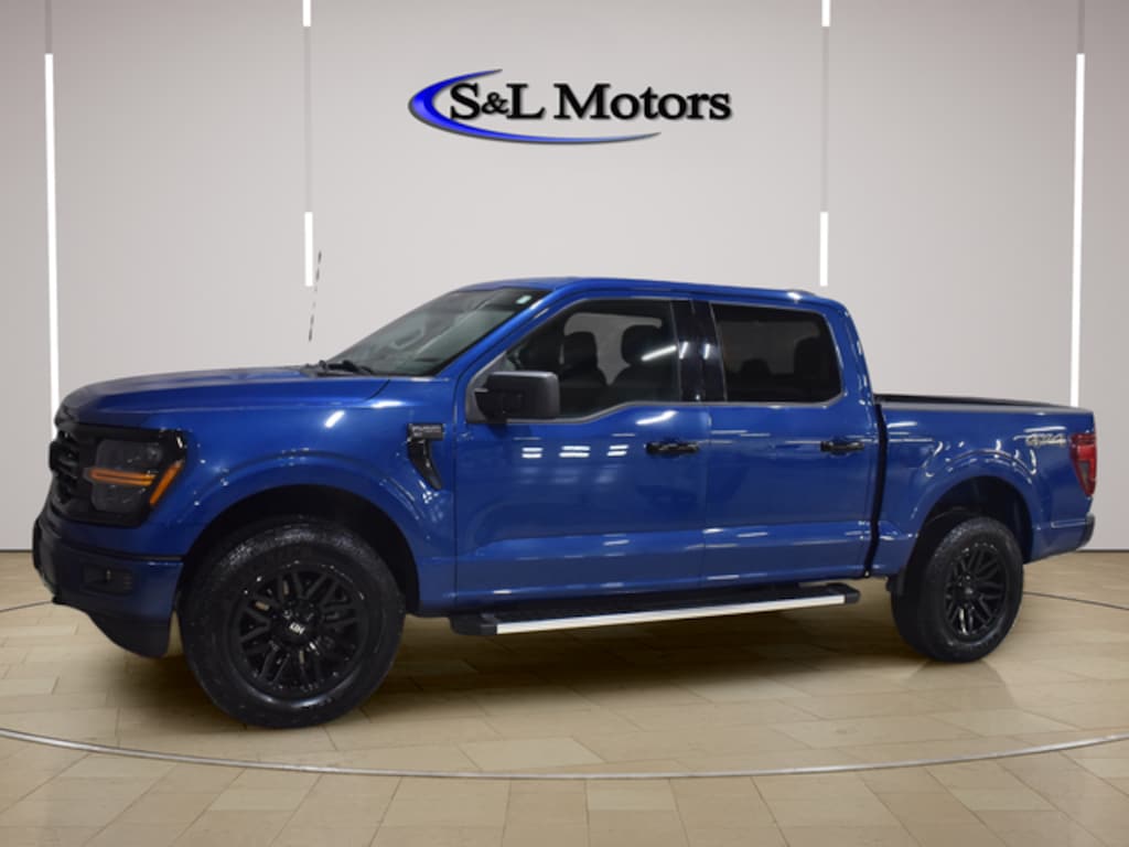 Used 2025 Ford F-150 XLT SuperCrew