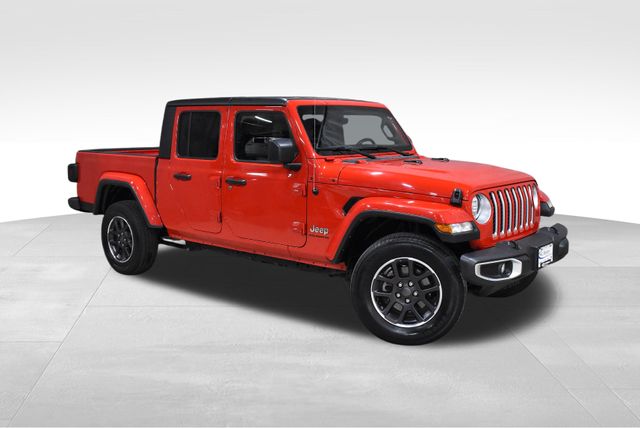 2023 Jeep Gladiator Overland photo 2