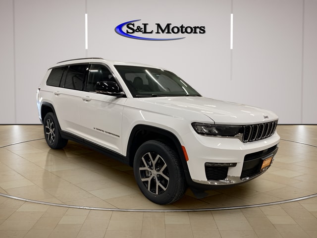 2023 Jeep Grand Cherokee L Limited 4x4's photo