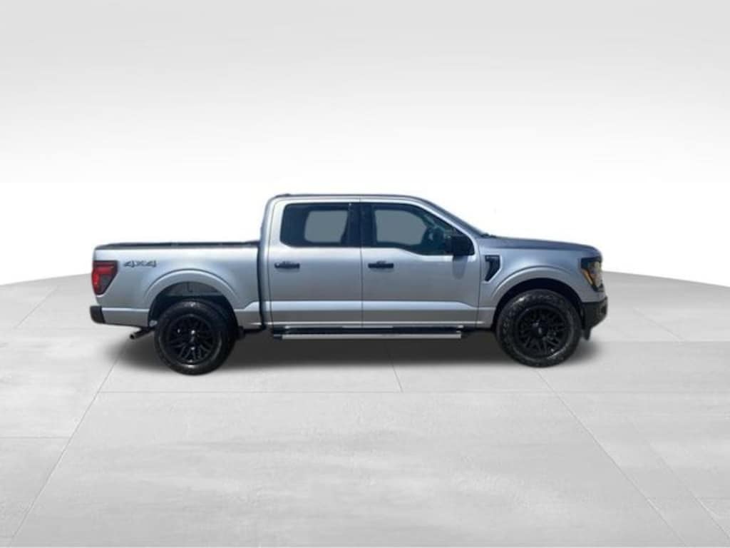 Used 2025 Ford F-150 XLT SuperCrew