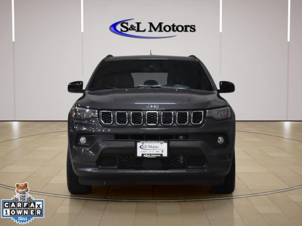Used 2024 Jeep Compass Latitude SUV