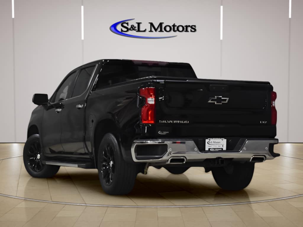 Used 2022 Chevrolet Silverado 1500 LTZ Crew Cab