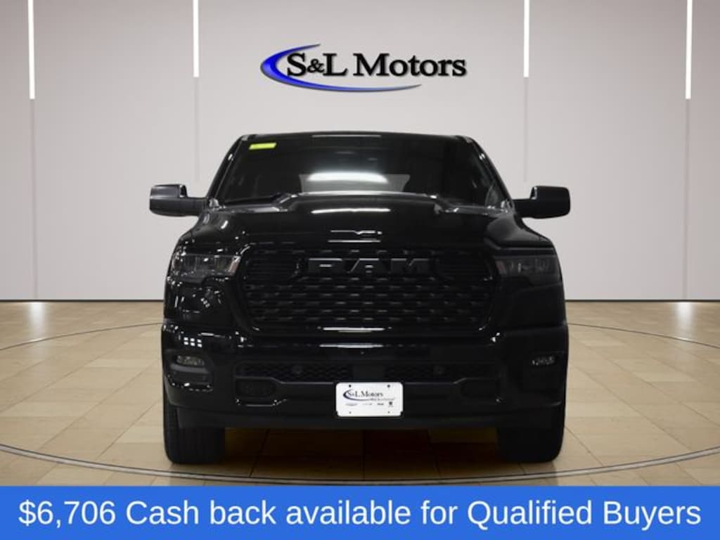New 2026 Ram 1500 EXPRESS CREW CAB 4X4 5'7 BOX Pickup