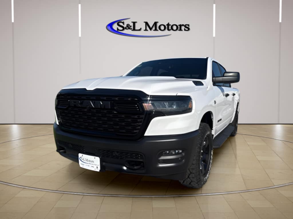 New 2026 Ram 1500 WARLOCK CREW CAB 4X4 5'7 BOX Pickup
