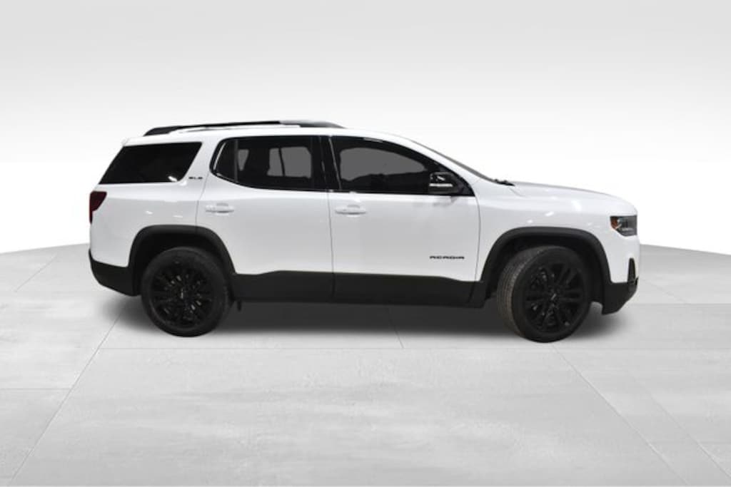 Used 2023 GMC Acadia SLE SUV