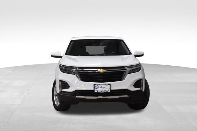 2024 Chevrolet Equinox LT photo 4