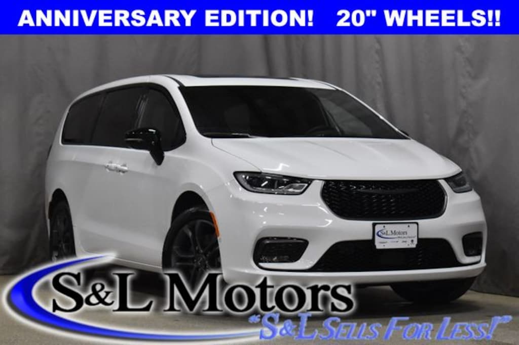 New 2026 Chrysler Pacifica SELECT AWD Passenger Van