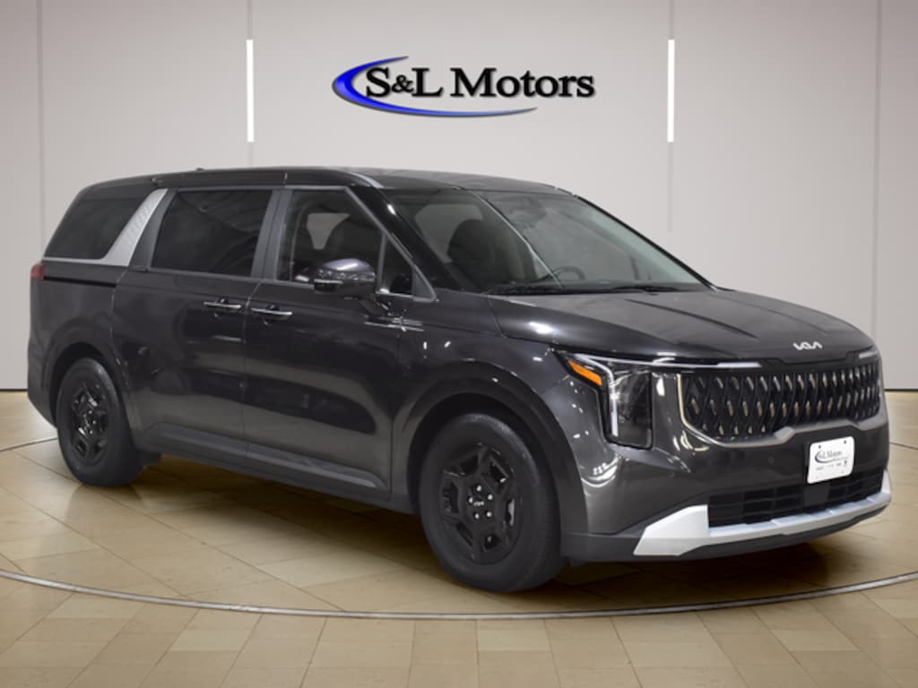 Used 2026 Kia Carnival LXS Minivan/Van