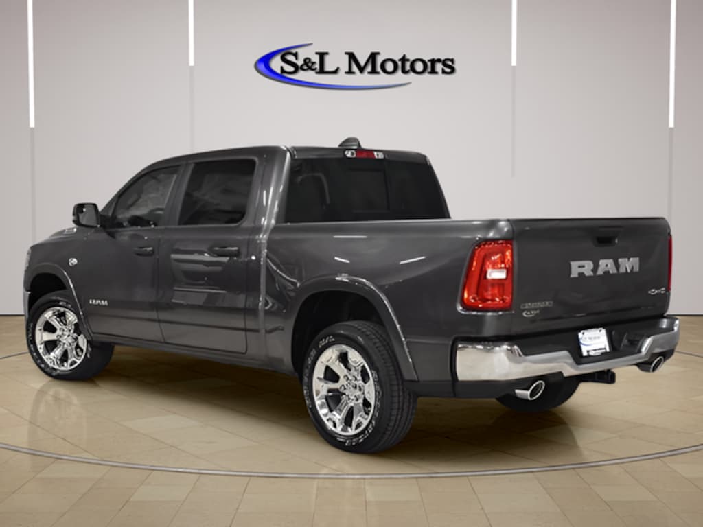 New 2026 Ram 1500 BIG HORN CREW CAB 4X4 5'7 BOX Pickup