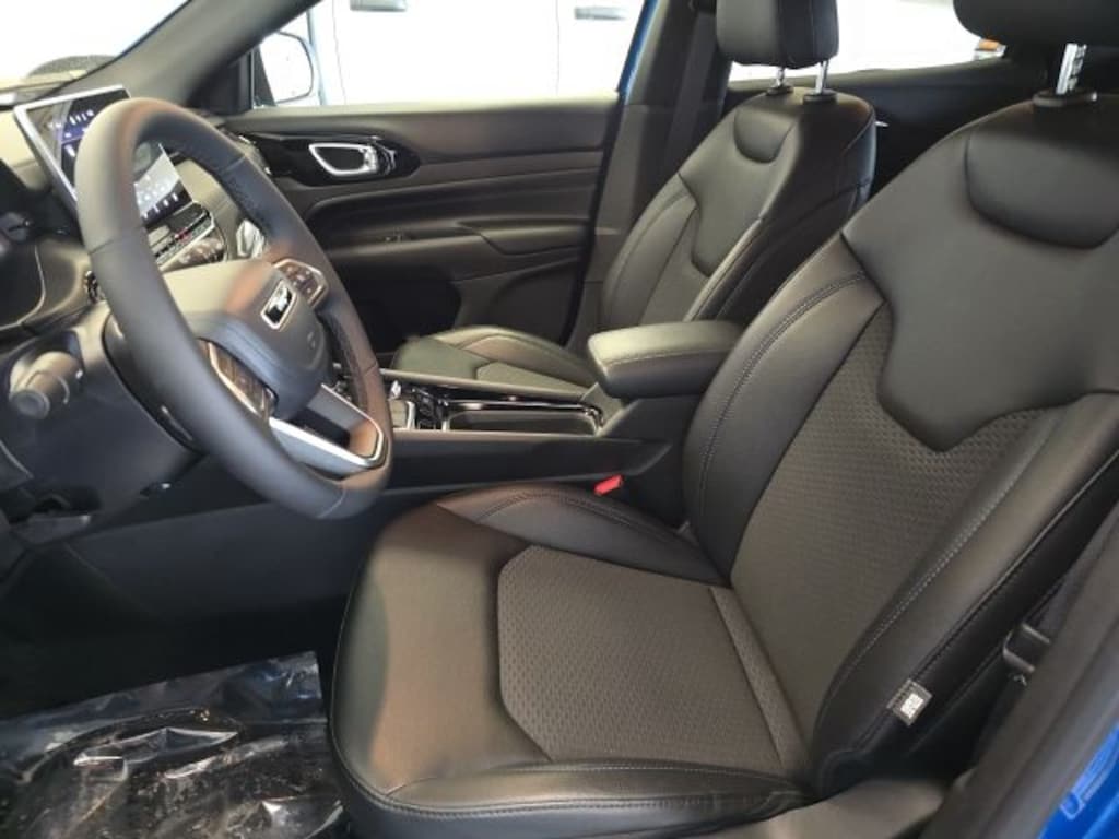 New 2026 Jeep Compass LATITUDE ALTITUDE 4X4 Sport Utility