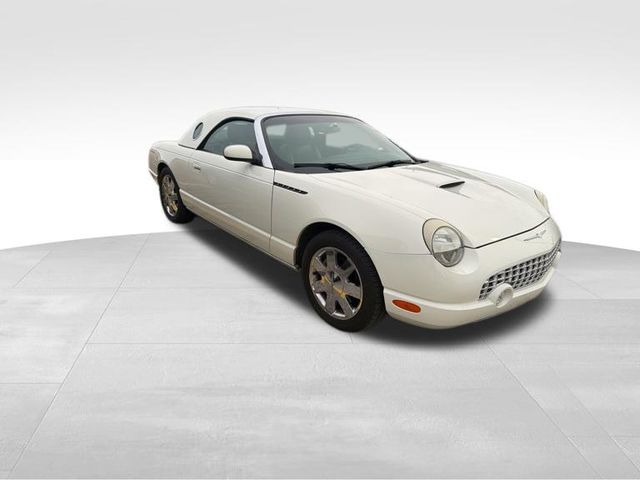 Used 2002 Ford Thunderbird Premium with VIN 1FAHP60A92Y126815 for sale in Pulaski, WI