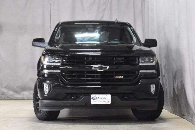 2018 Chevrolet Silverado 1500 LTZ photo 3