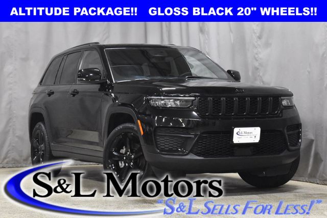 2023 Jeep Grand Cherokee Altitude's photo