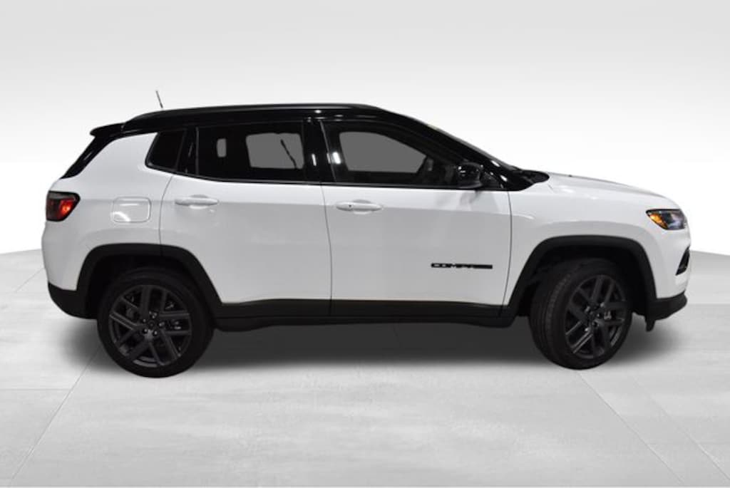 New 2026 Jeep Compass LIMITED ALTITUDE 4X4 Sport Utility