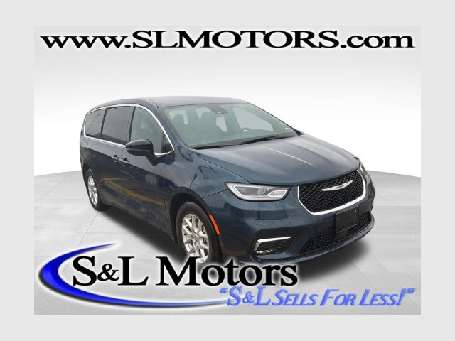 2025 Chrysler Pacifica