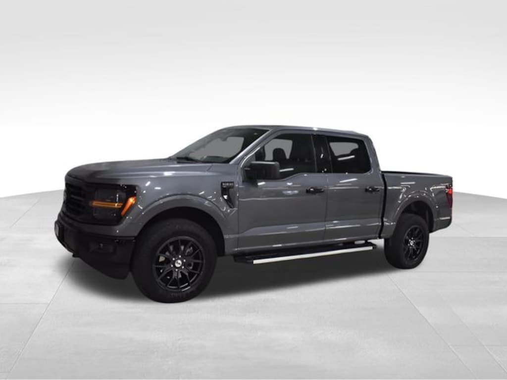 Used 2025 Ford F-150 XLT SuperCrew