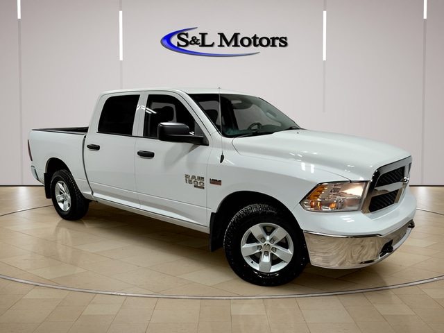 2023 RAM 1500 Classic SLT Crew Cab 4x4 5'7" Box's photo