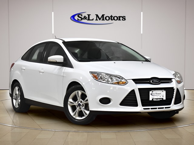 2014 Ford Focus Sedan SE's photo
