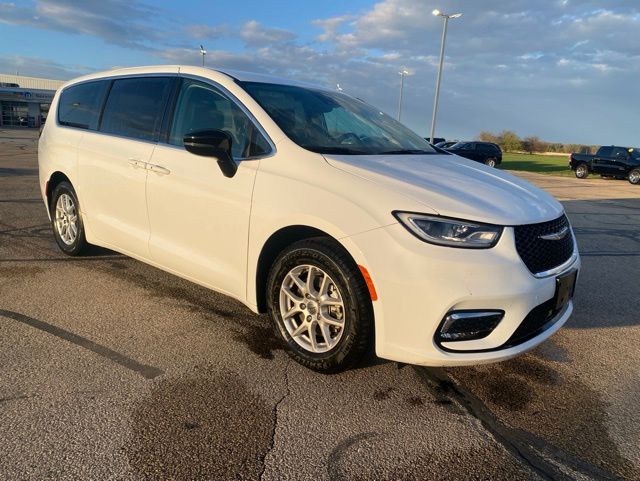 2024 Chrysler Pacifica