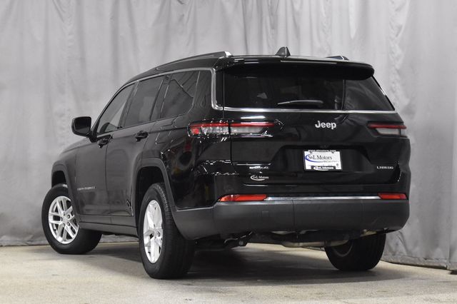 2023 Jeep Grand Cherokee Laredo photo 2