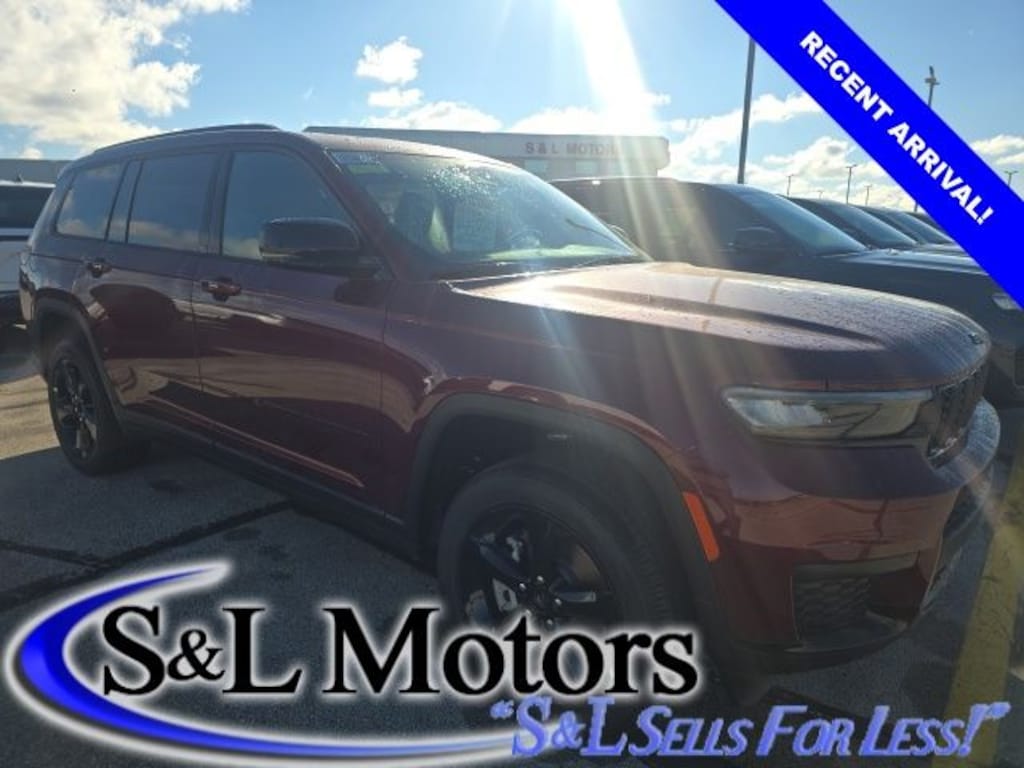 New 2025 Jeep Grand Cherokee L ALTITUDE X 4X4 Sport Utility