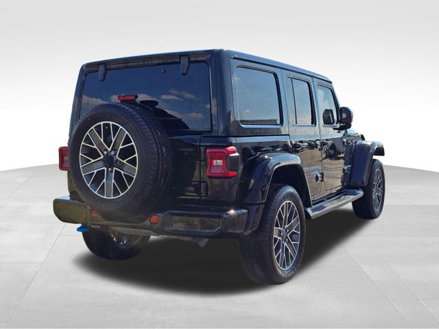 2022 Jeep Wrangler Unlimited Sahara High Altitude 4xe photo 3