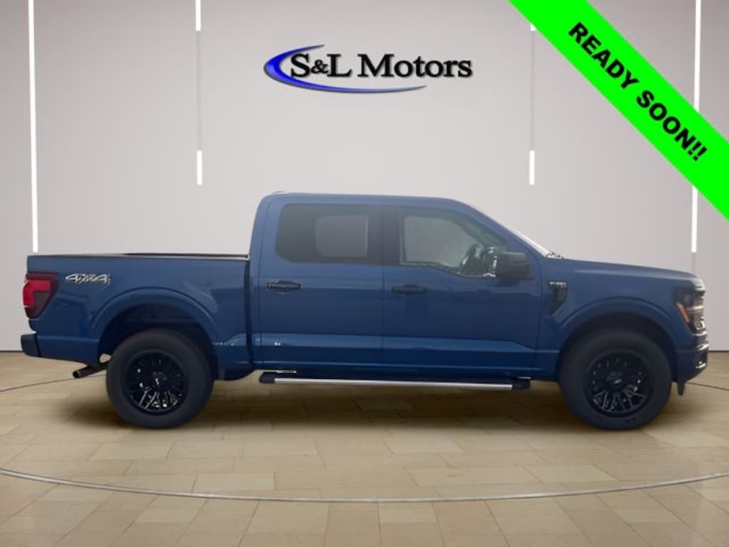 Used 2025 Ford F-150 XLT SuperCrew