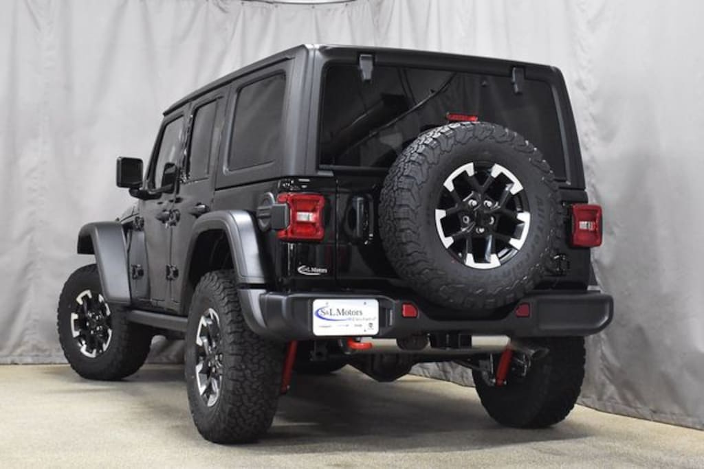 New 2025 Jeep Wrangler 4-DOOR RUBICON Sport Utility