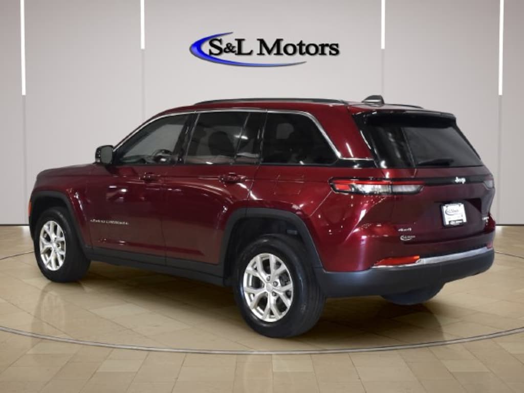 Used 2023 Jeep Grand Cherokee Limited SUV