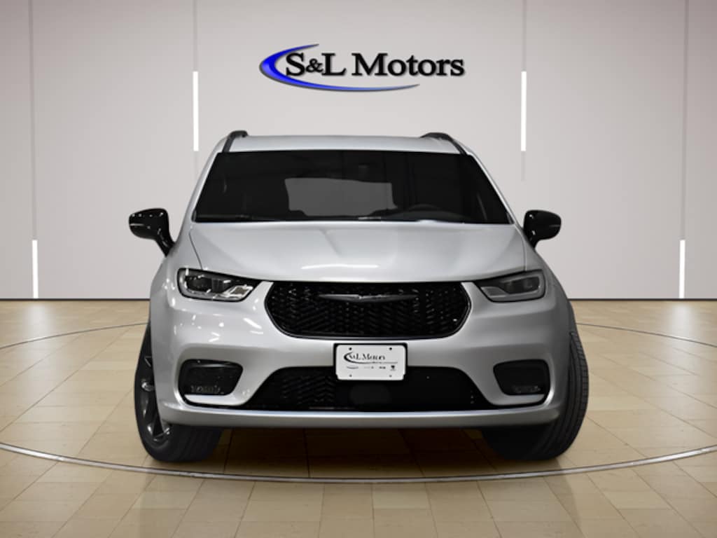 New 2026 Chrysler Pacifica SELECT Passenger Van