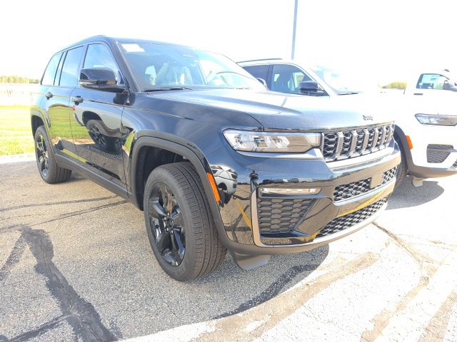 2027 Jeep Grand Cherokee LIMITED 4X4 Sport Utility for Sale in Pulaski WI