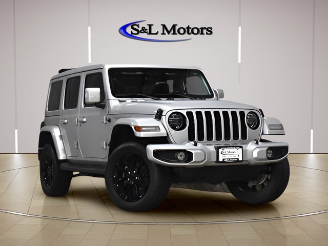 2022 Jeep Wrangler High Altitude's photo