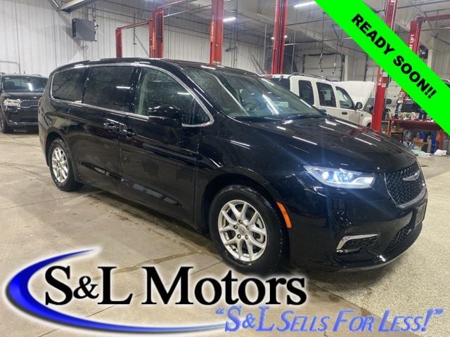 2024 Chrysler Pacifica Minivan/Van 