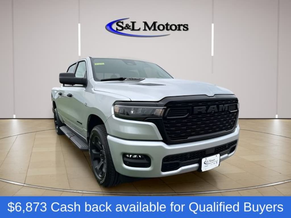 New 2026 Ram 1500 EXPRESS CREW CAB 4X4 5'7 BOX Pickup
